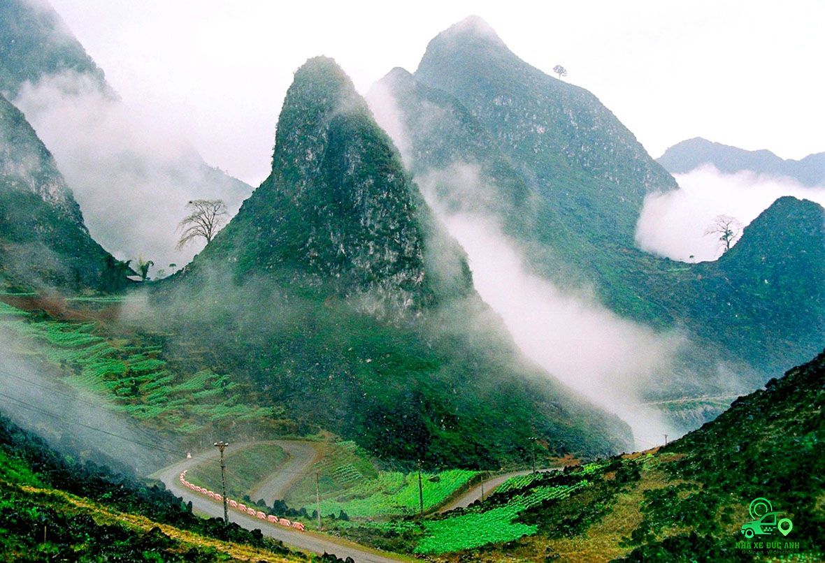 taxi-tu-ha-giang-di-san-bay-noi-bai-di-ngay-gia-re-nhat-93686.jpg
