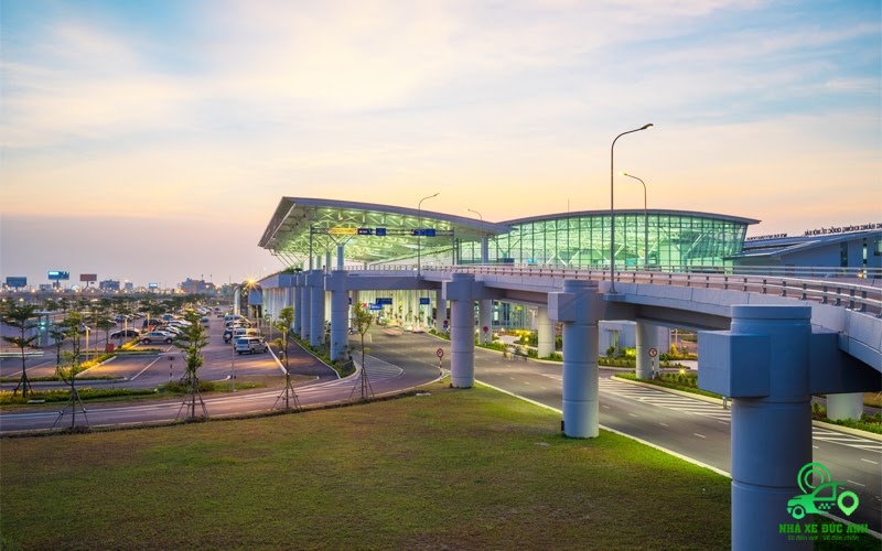 taxi-tu-hai-ba-trung-san-bay-noi-bai