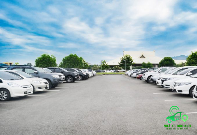 Thuê ô tô tự lái Hà Đông - Công Ty TNHH Du Lịch Ngọc Bích